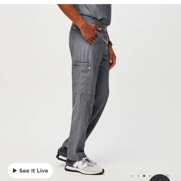 Figs Men’s Axim Cargo Scrub Pants Size Medium Short Gray - Picture 1 of 10